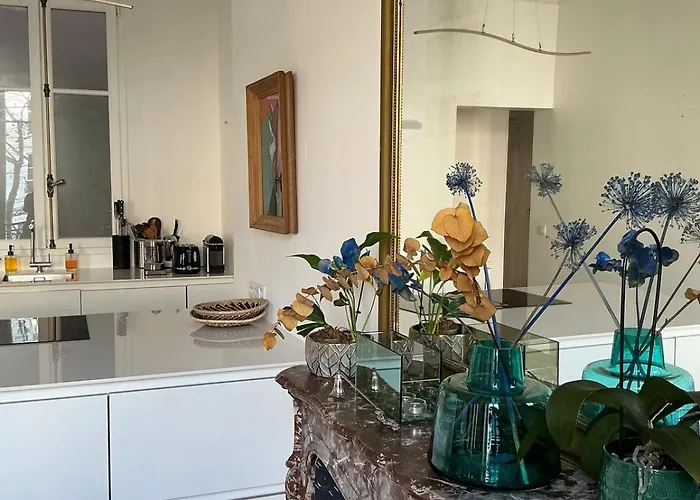Lejlighed Spacious 150sqm Luxury In Center