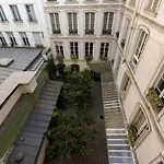 Spacious 150sqm Luxury In Center