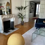 Spacious 150sqm Luxury In Center Appartement Paris