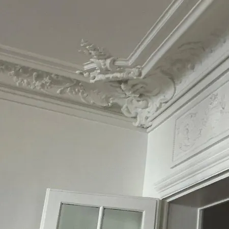 Spacious 150sqm Luxury In Center Appartement